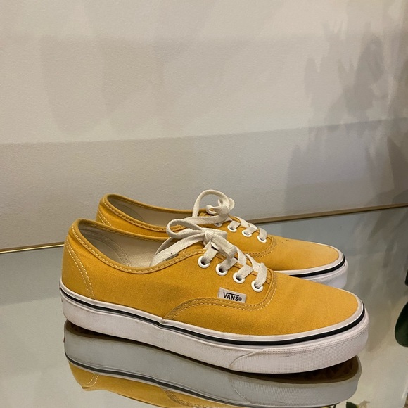 Vans Authentic - Picture 2 of 4